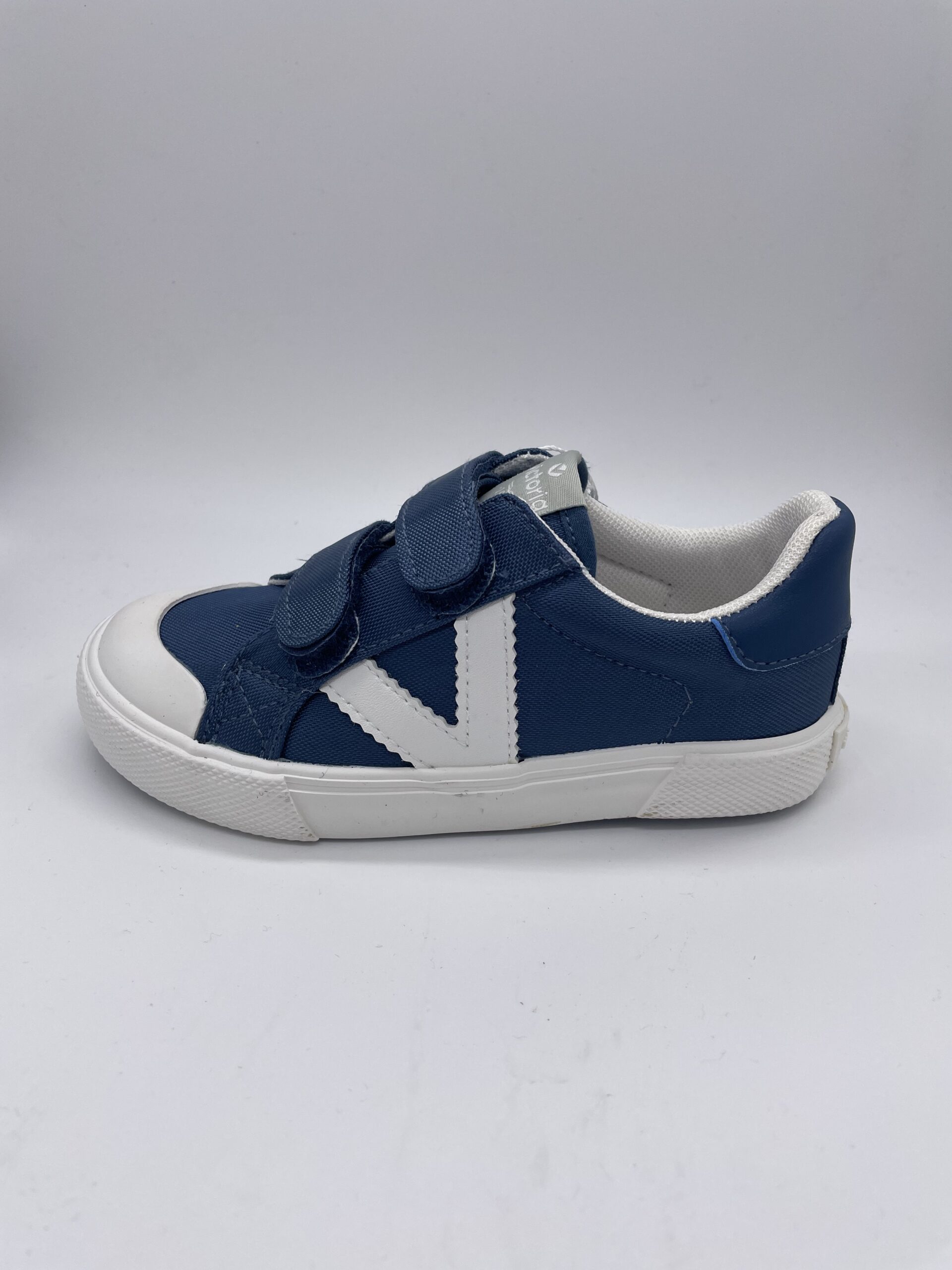 Victoria #7 - 49€